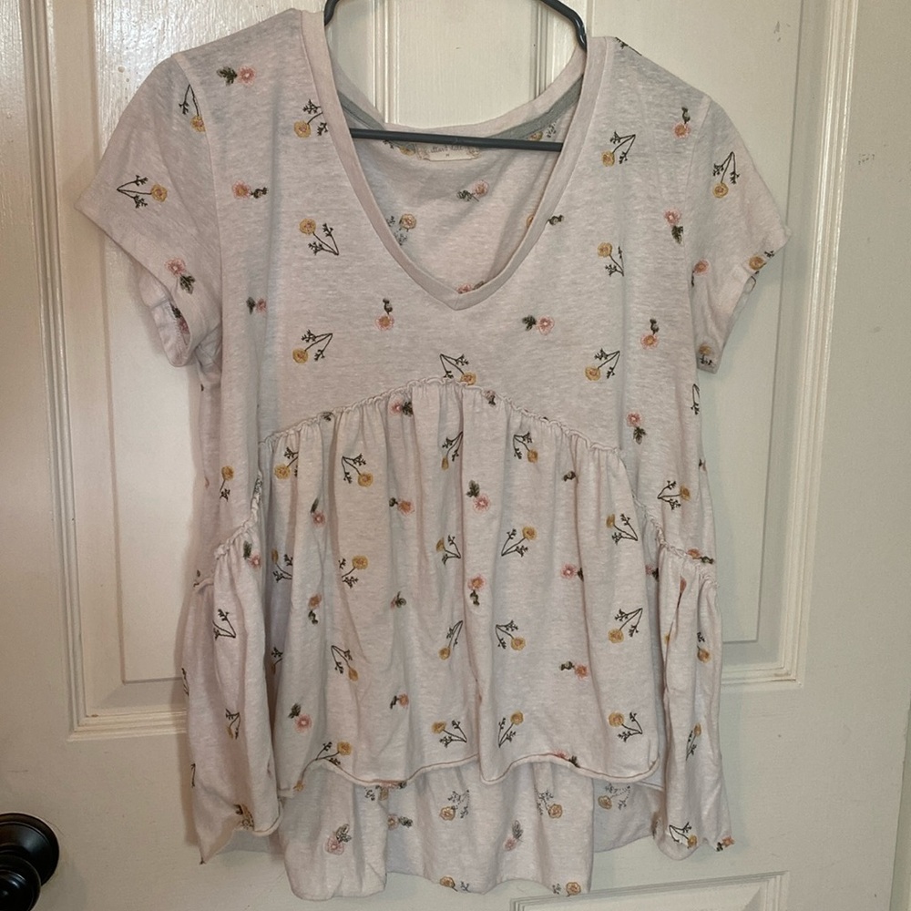 AE Women’s Floral Ruffle Top